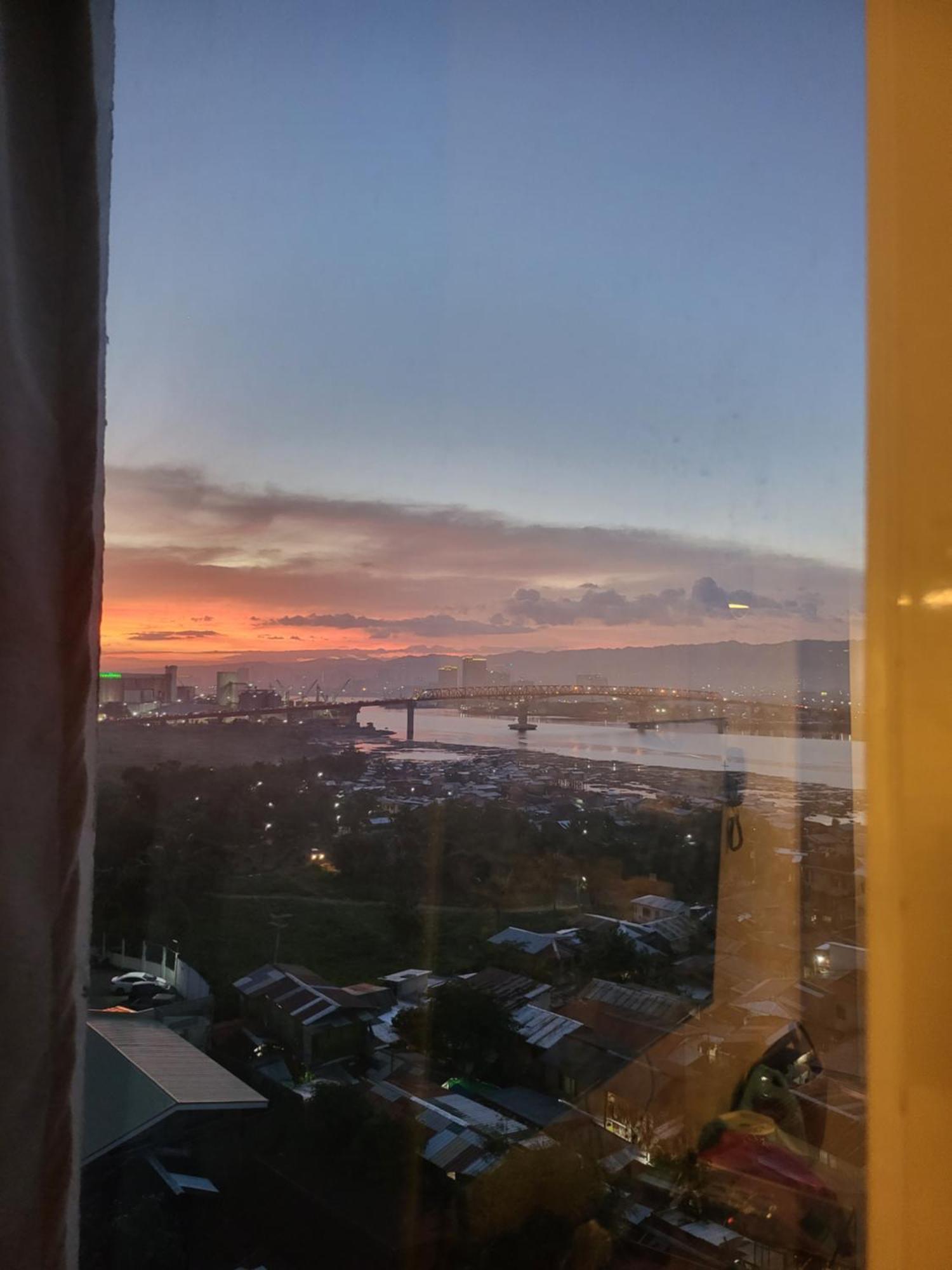 מקטאן Sempre Premier Inn - Mactan Airport Hotel חדר תמונה
